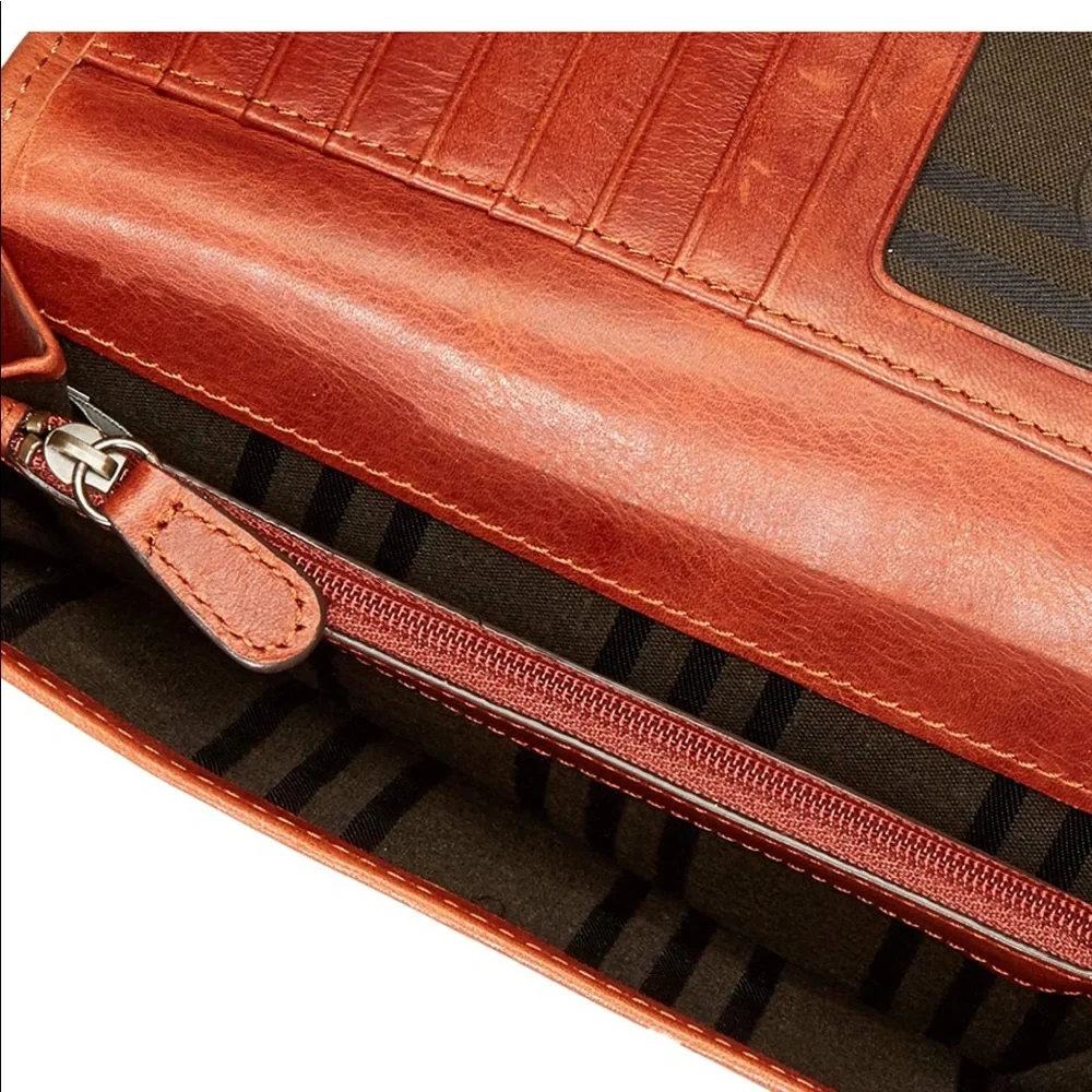 Frye Red Textured Wallet - Picture 7 of 8